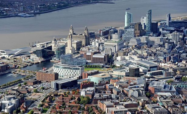 Elektrikli araba ile günübirlik Liverpool
