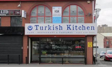 Manchester’da Süper lig maçı veren kebapçı – Turkish Kitchen